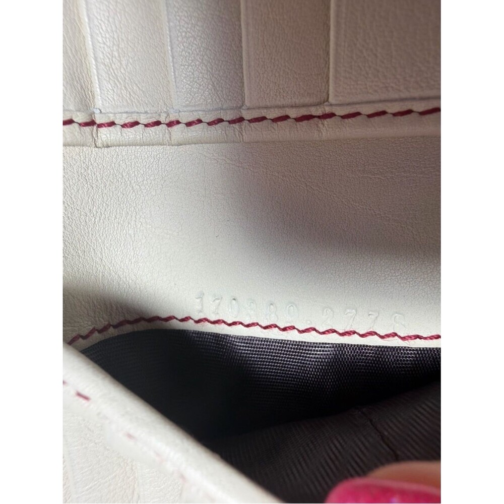 Gucci Raspberry Canvas Wallet with Cream Trim and Script Logo - Picture 13 of 16